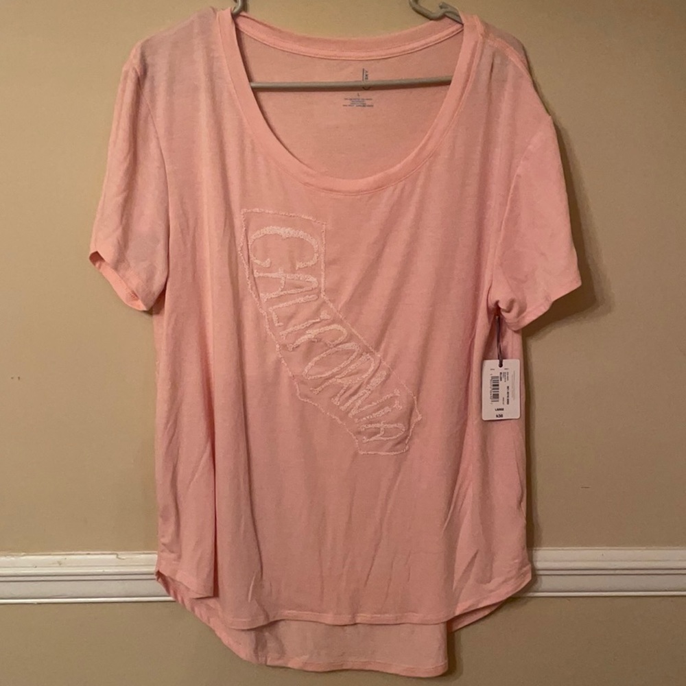 California size L blush pink tee